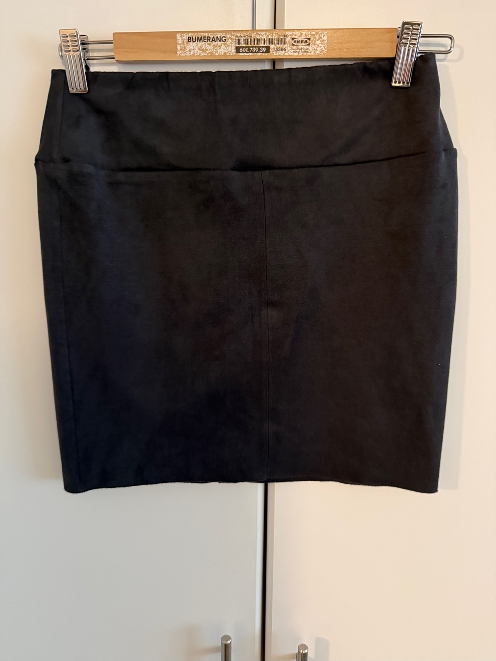 Wilfred Black Suede-Look Mini Skirt